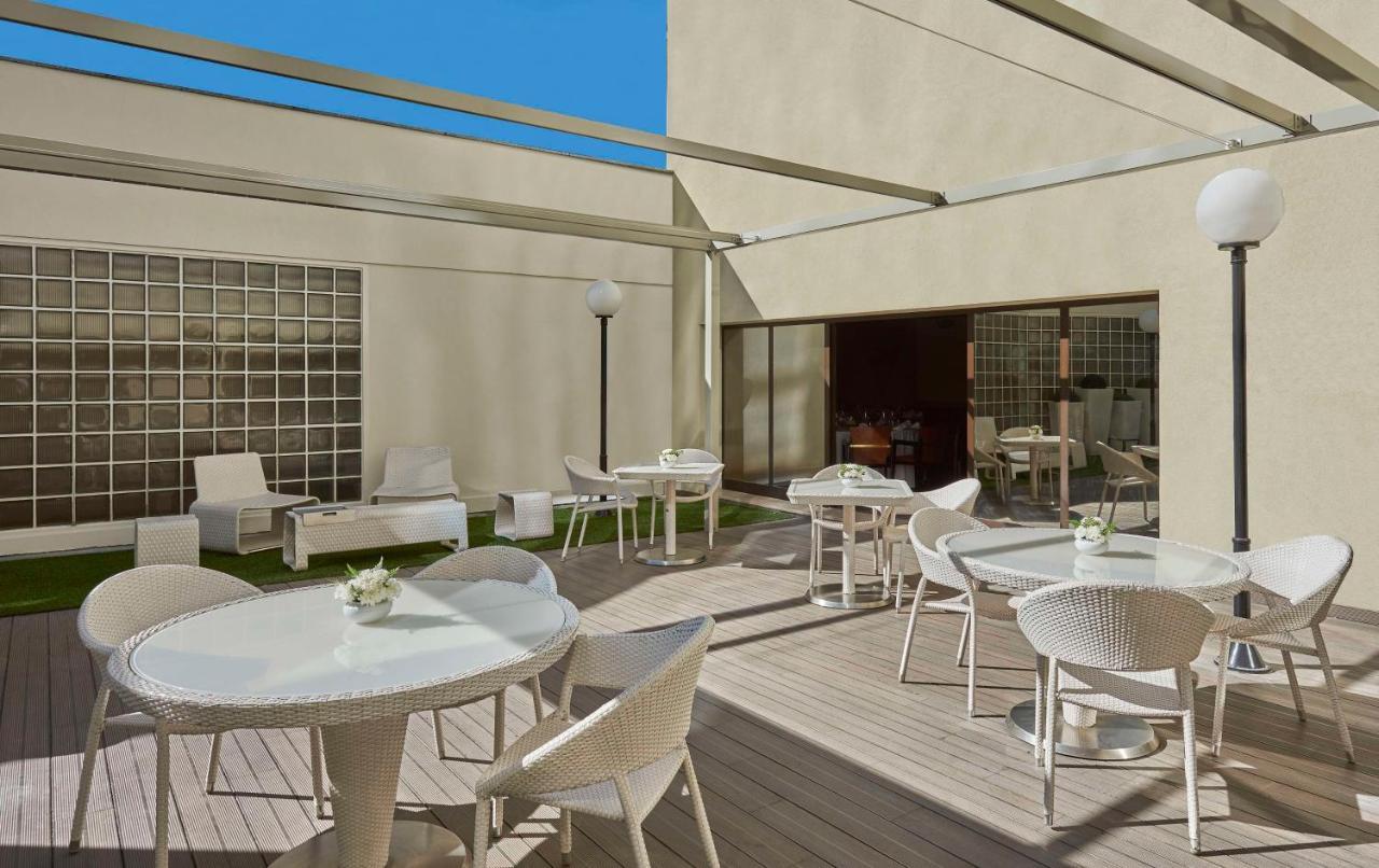 Nh Coimbra Dona Ines Hotel Ngoại thất bức ảnh