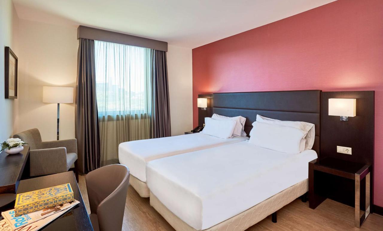 Nh Coimbra Dona Ines Hotel Ngoại thất bức ảnh